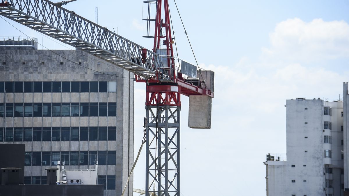 Se agudiza conflicto en la construcción y aumenta el envío de trabajadores al seguro de paro en Maldonado